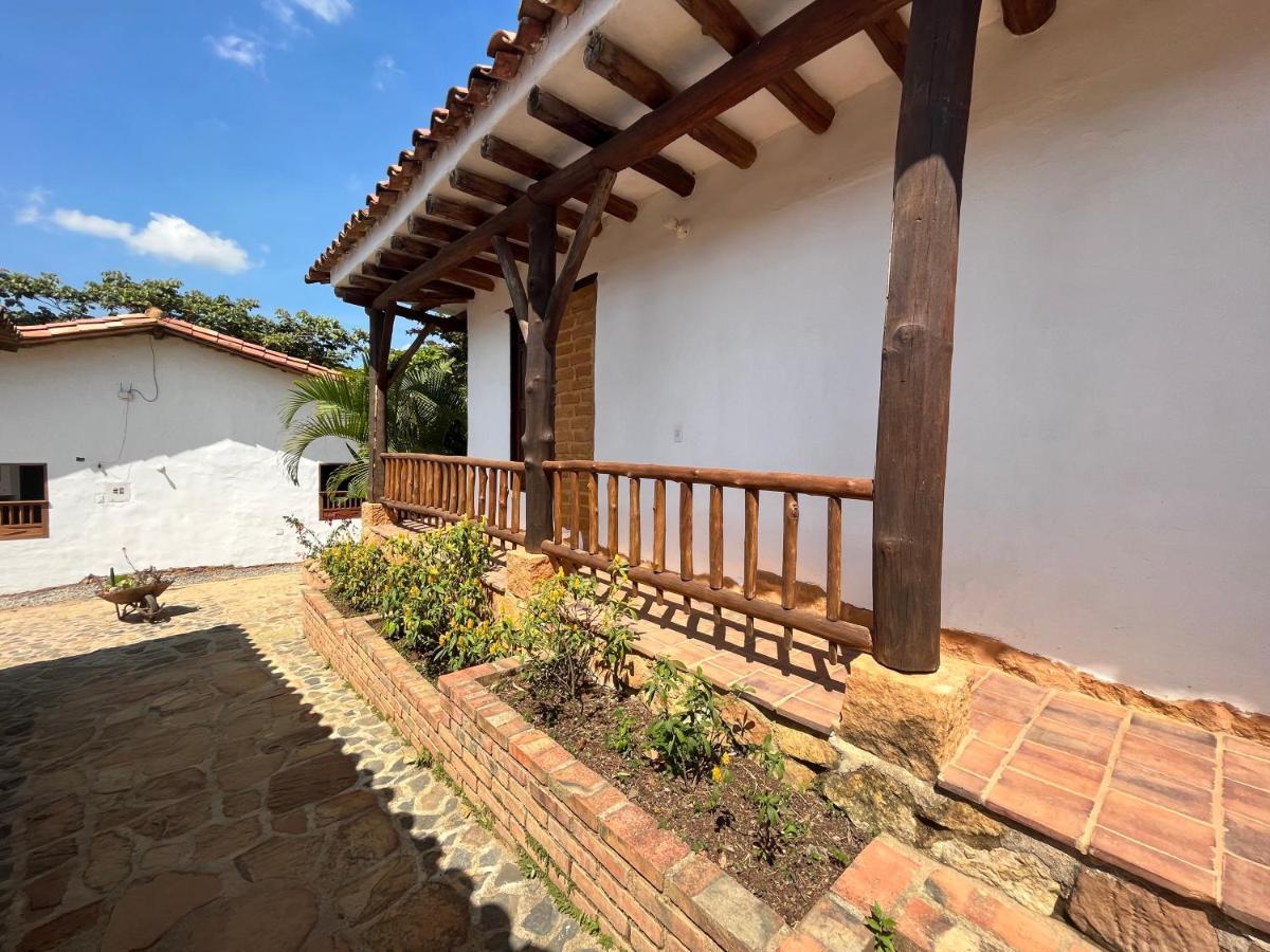 EcoHotel Casa de Oracion Barichara Exterior foto